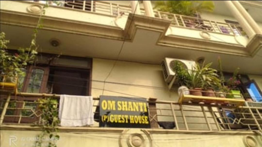 Om Shanthi Paying Guest House Váránasí Exteriér fotografie